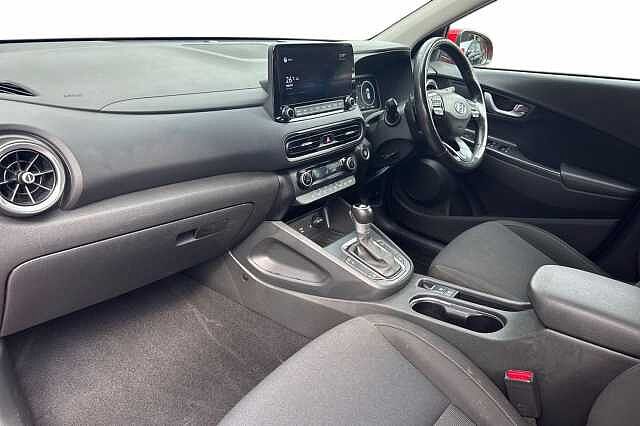 Hyundai KONA 1.6 GDi Hybrid Premium 5dr DCT Red