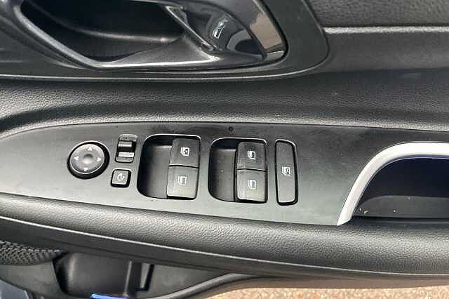 Hyundai I20 1.0T GDi Premium 5dr DCT