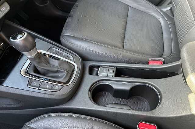 Hyundai KONA 1.6 GDi Hybrid Ultimate 5dr DCT