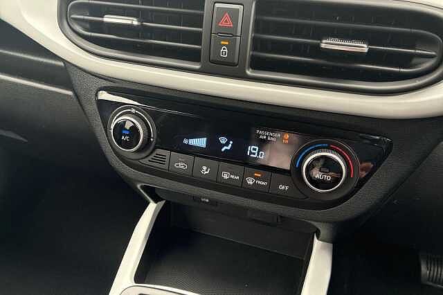 Hyundai I10 1.2 MPi Premium 5dr Auto TURQUOISE