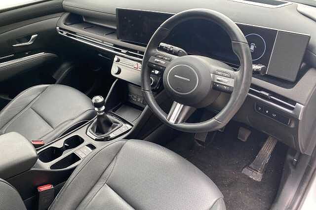 Hyundai TUCSON 1.6T Ultimate 5dr White