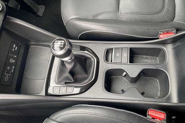 Hyundai TUCSON 1.6T Ultimate 5dr White