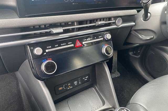 Hyundai TUCSON 1.6T Ultimate 5dr White