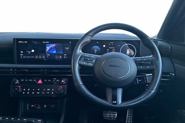 Hyundai TUCSON 1.6T Plug-in Hybrid N Line S 5dr 4WD Auto Black