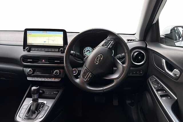 Hyundai KONA 1.6 GDi Hybrid Premium 5dr DCT White