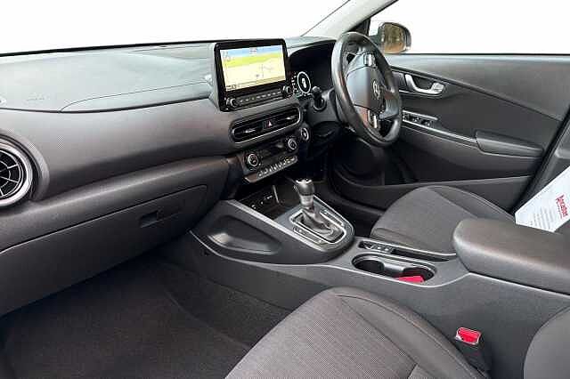 Hyundai KONA 1.6 GDi Hybrid Premium 5dr DCT White