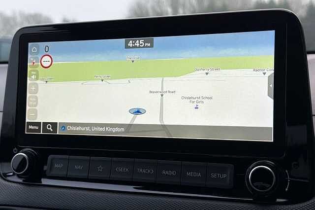 Hyundai KONA 1.6 GDi Hybrid Premium 5dr DCT White