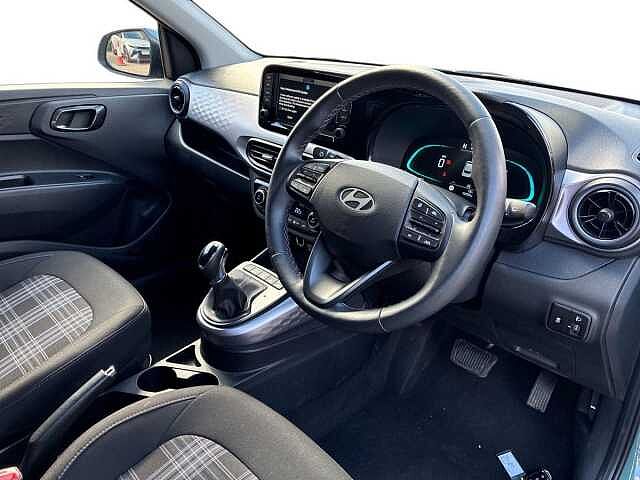 Hyundai I10 1.2 [79] Premium 5dr Auto [Nav]