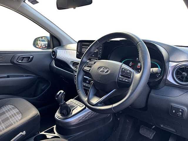 Hyundai I10 1.2 [79] Premium 5dr Auto [Nav]
