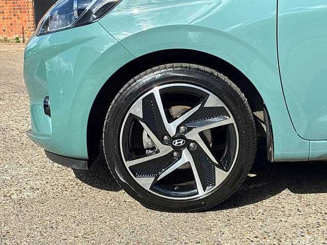 Hyundai I10 1.2 [79] Premium 5dr Auto [Nav]