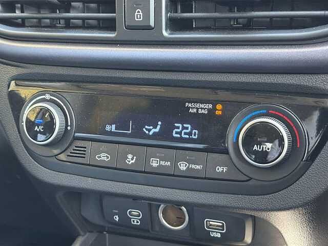 Hyundai I10 1.2 [79] Premium 5dr Auto [Nav]