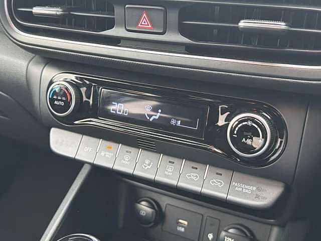 Hyundai KONA 1.6 GDi Hybrid Premium 5dr DCT