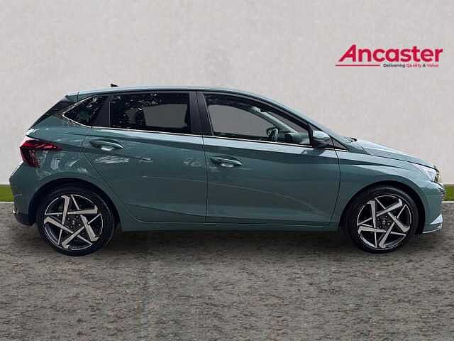 Hyundai I20 1.0T GDi Ultimate 5dr DCT Pearl - Mangrove green