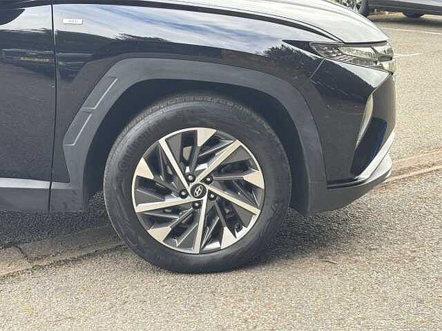 Hyundai TUCSON 1.6 TGDi 48V MHD Premium 5dr 2WD DCT Black