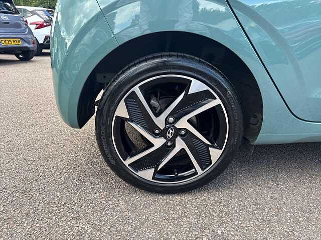 Hyundai I10 1.0 [63] Premium 5dr [Nav]
