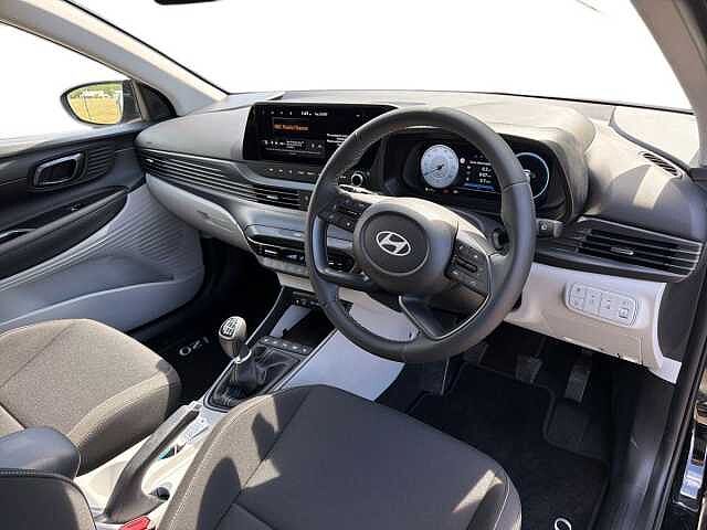 Hyundai I20 1.0T GDi 90 Tech Line 5dr Pearl - Phantom black