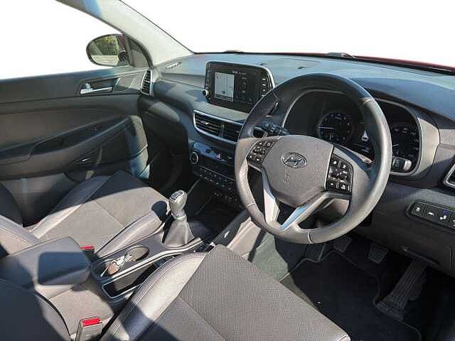 Hyundai TUCSON 1.6 GDi Premium 5dr 2WD Red