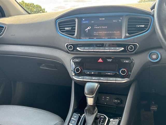 Hyundai IONIQ 1.6 GDi Hybrid Premium SE 5dr DCT
