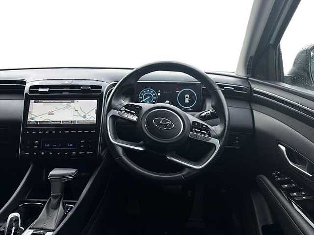 Hyundai TUCSON 1.6 TGDi 48V MHD Premium 5dr 2WD DCT White