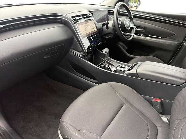 Hyundai TUCSON 1.6 TGDi 48V MHD Premium 5dr 2WD DCT White