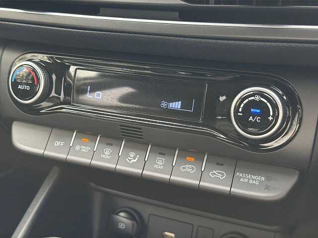 Hyundai KONA 1.6 GDi Hybrid Ultimate 5dr DCT