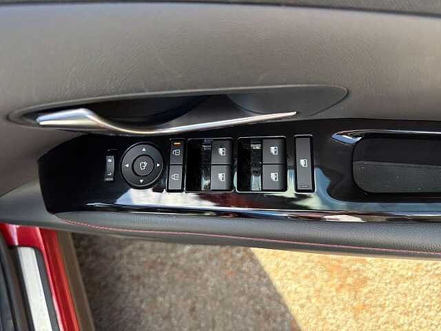 Hyundai TUCSON 1.6T 48V MHD N Line S 5dr DCT Ultimate red