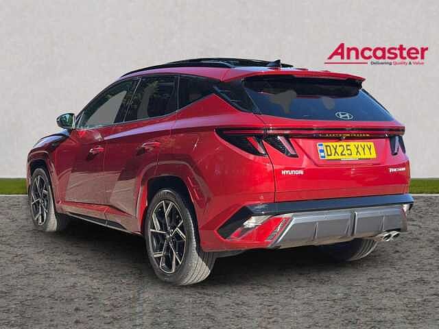 Hyundai TUCSON 1.6T 48V MHD N Line S 5dr DCT Ultimate red