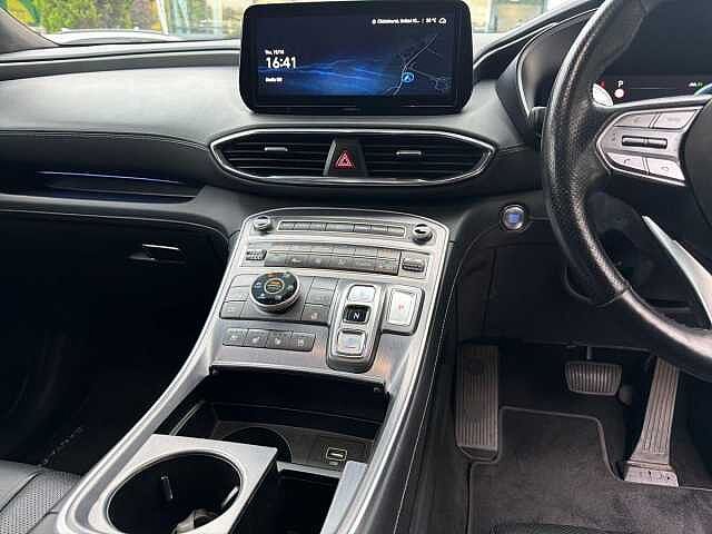 Hyundai SANTA FE 1.6 TGDi Hybrid Ultimate 5dr 4WD Auto