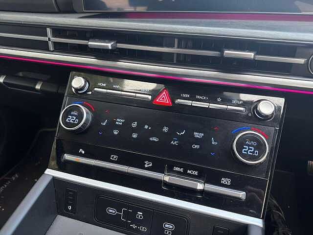 Hyundai SANTA FE 1.6 TGDi 239 Hybrid Ultimate 5dr Auto